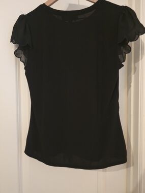 CeCe Black Flutter Sleeve Blouse